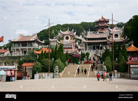  Chińskie Wieże Meizhou: Zapierające Tedy Architektury i Fascynujące Legendy!