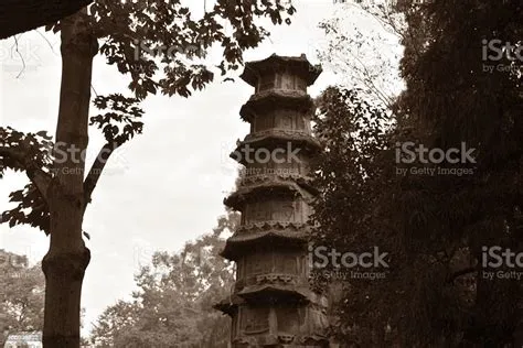  Pagoda w Wulin - Świątynia Czasu i Spokoju!